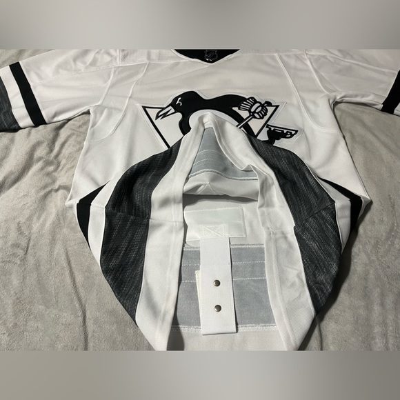 NHL 2019 all star penguins game jersey size 46 - Picture 3 of 4